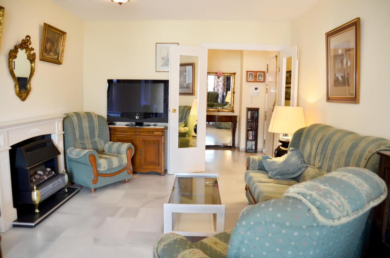 Carihuela Playa Daire Torremolinos Dış mekan fotoğraf